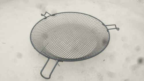 Latest company news about Des tamis de grillage de fer enduits par PVC seront envoyés en Espagne.