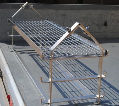 Latest company news about 20 morceaux de BBQ d'acier inoxydable étire à la Réunion