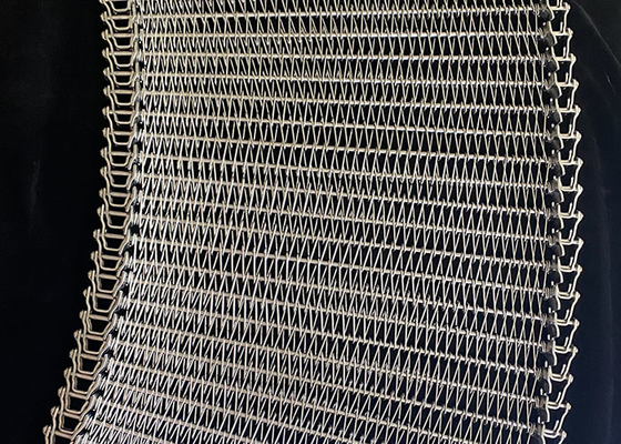 Un bon prix. Fil Mesh Conveyor Belt Heat Resistant de congélateur de 304 tunnels en ligne