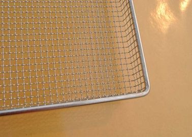 Un bon prix. Poids léger perforé de plateau de grillage de 304 solides solubles avec le grenaillage, 100cm*50cm*20cm en ligne