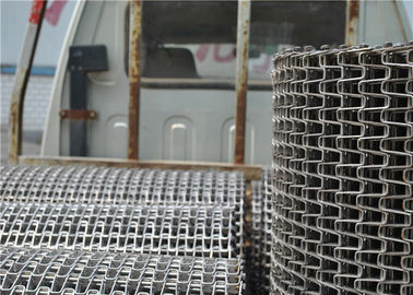 Un bon prix. Bande de conveyeur du grillage solides solubles de traitement des denrées alimentaires des produits alimentaires pour se refroidir et geler en ligne