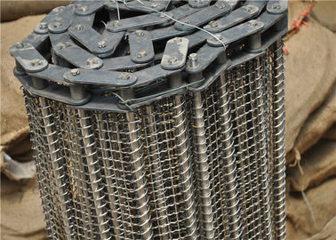 Un bon prix. Bande de conveyeur de grillage d'acier inoxydable avec la surface douce à chaînes en ligne