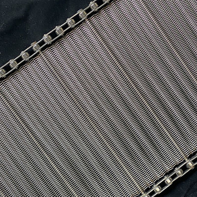 Un bon prix. Ceinture de convoyeur en treillis métallique en acier inoxydable pour l'industrie alimentaire en ligne