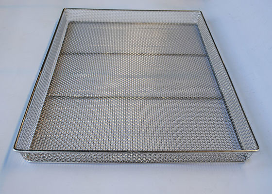 Un bon prix. Catégorie comestible 60x40cm 1.2mm Mesh Wire Tray Bakery/frite en ligne