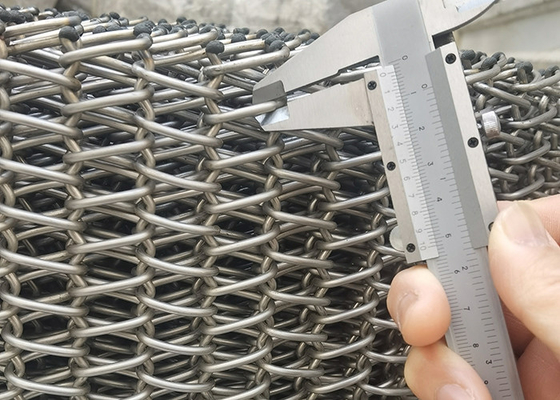 Un bon prix. Ceinture de convoyeur à treillis métallique anticorrosion 15-25mpa Résistance à la traction Longueur 1m-100m en ligne