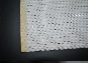 Un bon prix. Maille 100% en spirale de polyester de haute performance 0.5-1.1mm pour l'industrie du papier en ligne