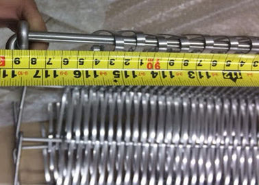 Un bon prix. Ceinture de maille de convoyeur de fil plat de décoration, la vie inoxydable de long temps de bande de conveyeur 316 en ligne