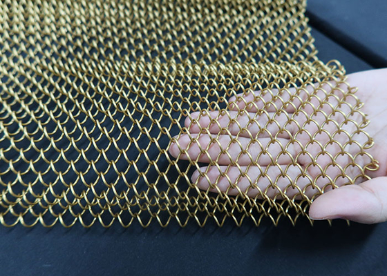 Un bon prix. Chaîne faite sur commande Mesh Curtains Decorative Room Divider de la couleur 1.44kg/M2 en ligne