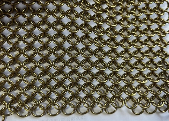 Un bon prix. Couleur dorée décorative 316l en acier inoxydable Ring Mesh Chain Tressé en ligne