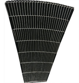 Un bon prix. Courbe ou type particulier de bande de conveyeur de grillage de câble de produit plat d'acier au carbone en ligne