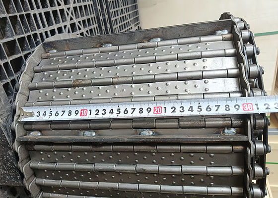 Conveyeur perforé en acier CNC à tablier