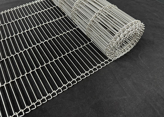 Ceinture de convoyeur à treillis de fil d'acier inoxydable plate et flexible pour le revêtement de chocolat