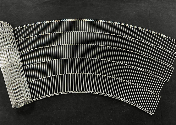 Un bon prix. 304 316L en acier inoxydable courbe maillage ceinture d'échelle ceinture de convoyeur en ligne