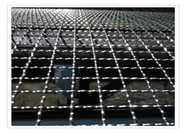 Un bon prix. Huilez le grillage résistant d'acier inoxydable/grillage serti par replis pour la multiplication en ligne