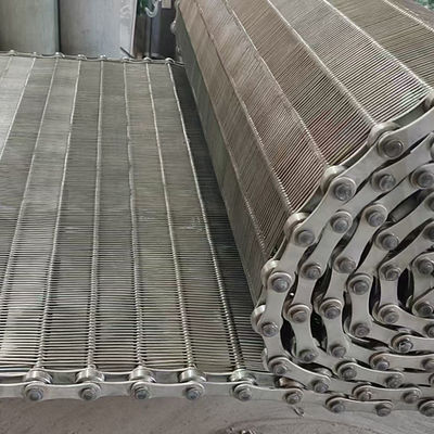 Un bon prix. Tapis roulant à mailles en acier inoxydable de qualité alimentaire pour four tunnel en ligne