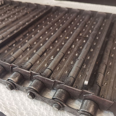 Un bon prix. Convoyeur à charnière à copeaux à maillons de chaîne en acier au carbone professionnel en ligne