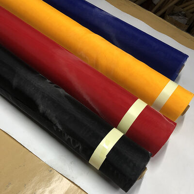 Un bon prix. Tissu en maille hydrophobe 100% polyester pour casque et haut-parleur en ligne