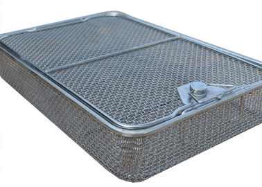 Un bon prix. taille médicale de trou du grillage 5mm d'acier inoxydable de paniers de stérilisation de 45*34cm en ligne