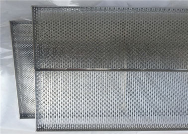 Un bon prix. Résistance à la corrosion de plateau de maille d'acier inoxydable de catégorie comestible pour le four en ligne