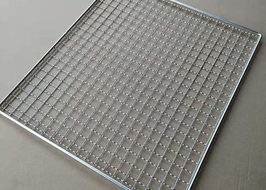 Un bon prix. 450mmx300mm 304 cuissons de grillage de barbecue d'acier inoxydable/plateau de refroidissement en ligne
