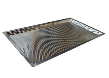 Un bon prix. 600*400mm 5mm trouent le plateau de cuisson perforé d'acier inoxydable pour le pain/biscuit en ligne