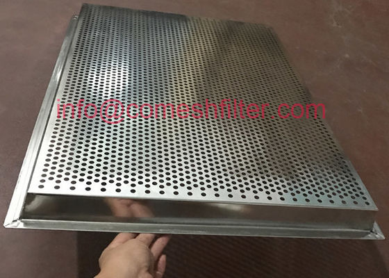 Plateau perforé empilable de cuisson de rectangle de catégorie comestible de plateau d'acier inoxydable