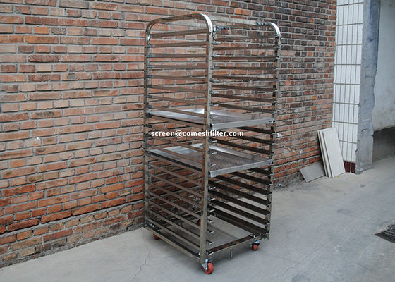 Un bon prix. 20 rangées Ss304 en aluminium ont perforé Tray Rack Trolley en ligne
